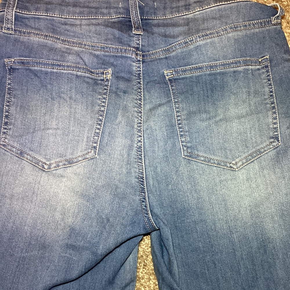 Altar’d state jeans - Picture 4 of 7